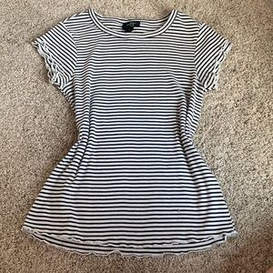 jessica simpson / black and white striped tee